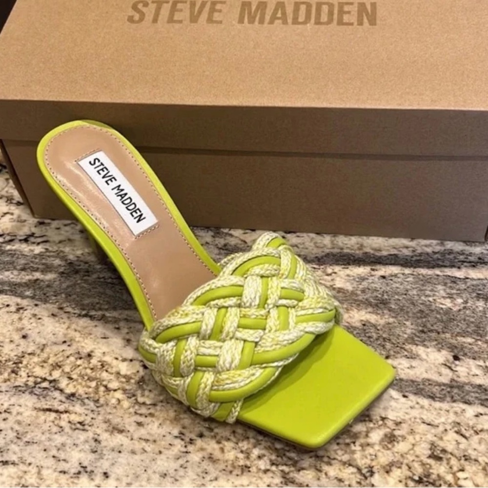 NEW Steve Madden Seraphine Square Toe Lime Green Woven Detail Heels Sandals